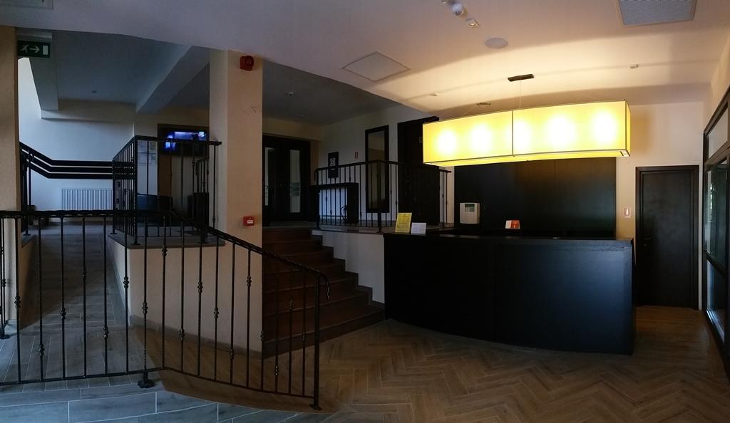 Pensiunea Berna Bacău Exterior foto